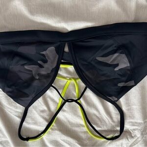 Athleta small Black and Neon Yellow Camouflage Bikini Top